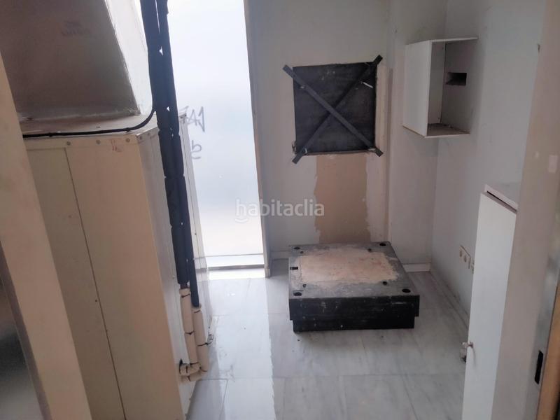 Foto 3d461310-d898-4b85-8eea-ab57f8a1d8e7. Location local commercial dans Bulevar-Plaza Castilla Azuqueca de Henares