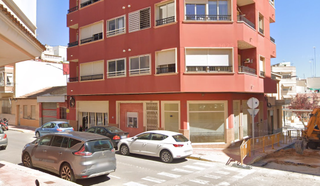 Local Comercial  C/ gratitud esq c/ jose antonio larramendi. Solvia inmobiliaria  locales guardamar del segura