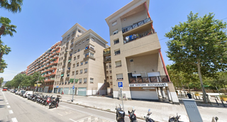 Local Comercial a Passeig de la Zona Franca