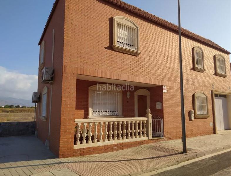 Foto e8cf027a-e6af-4a1b-8a30-efa4c81ec9ea. Zweistöckige wohnung in El Alquián Almería