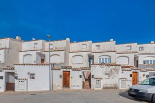Duplex  C/ campo. Solvia inmobiliaria  dúplex escalonilla