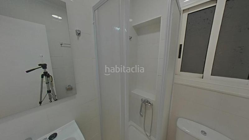 Foto c4f7fc62-4df0-485c-a9aa-3dcd5ba64144. Flat in Creu de Barberà Sabadell