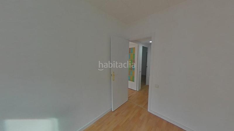 Foto d6993b92-448c-4203-86be-61811a9e8528. Flat in Creu de Barberà Sabadell