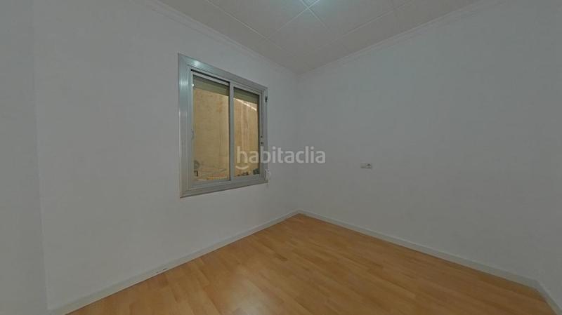 Foto f1a16f88-0c63-4a4e-820f-992f70e32d3c. Flat in Creu de Barberà Sabadell