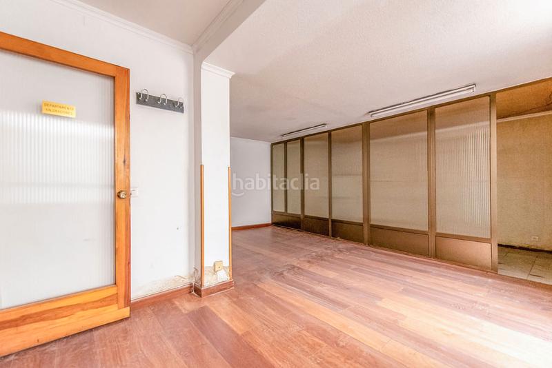 Foto ab639556-e910-4d37-a455-b10e26a26ae8. Local comercial solvia inmobiliaria locales en Caño Argales Valladolid