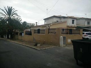 Maison jumelée  Av/ de las mimosas i nº9. Solvia inmobiliaria  chalet adosado finestrat