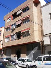 Pis  C/ celada. Solvia inmobiliaria  piso villena