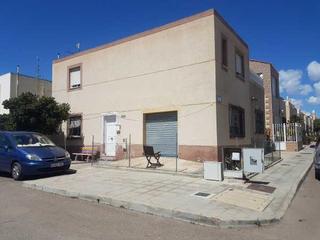 Xalet  Pz alcázar de segovia. Solvia inmobiliaria  casa níjar