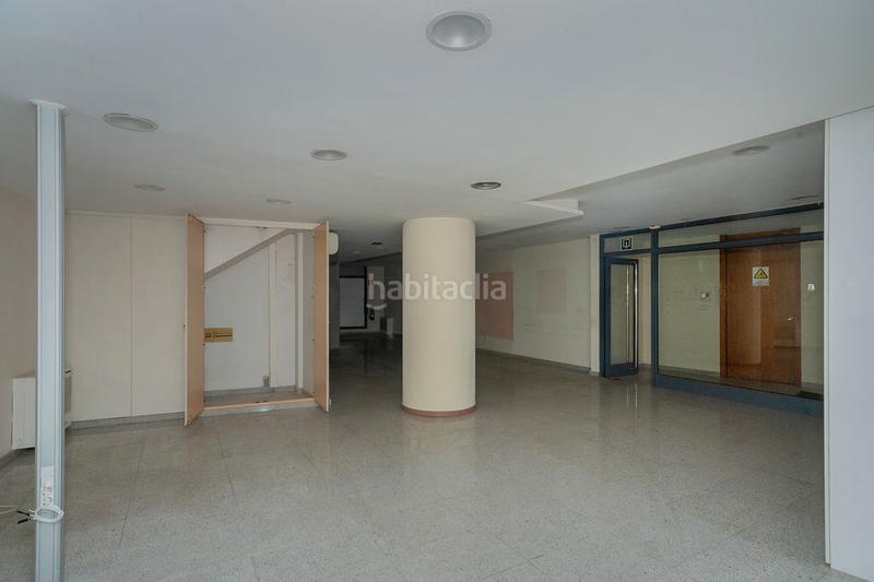 Foto 77028b73-b154-4374-845c-517336d0ef6c. Affitto locale commerciale in Creu de la Mà Figueres