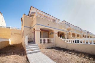 Doppelhaus  C/ bosque de las lomas - res bosque de las lomas ii -. Solvia inmobiliaria  chalet adosado orihuela costa