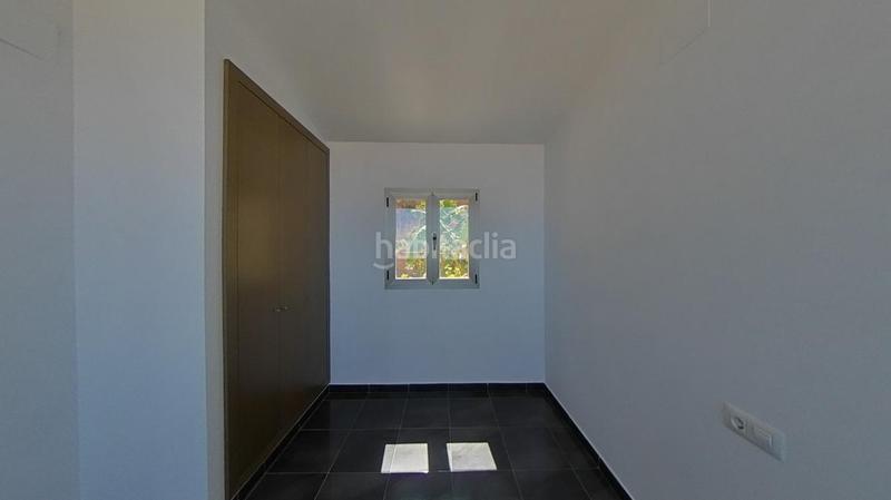 Foto 0e440efe-ae06-4be6-9180-8fe9285ff3c4. Casa aparellada a Oltamar - Cucarres Calp
