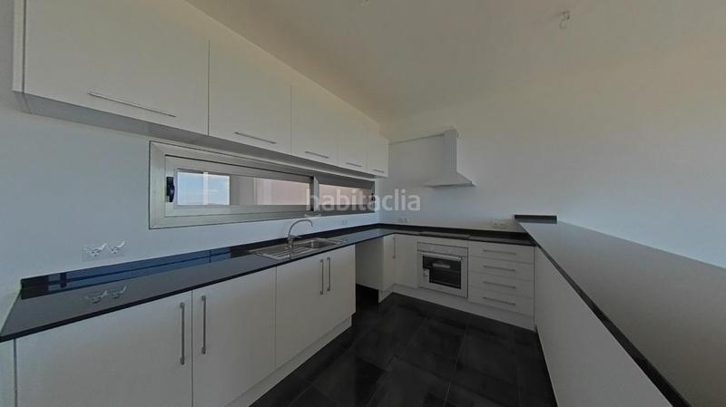 Foto 3def870f-0ec5-4e12-b3c5-7ea88f4798b8. Casa aparellada a Oltamar - Cucarres Calp