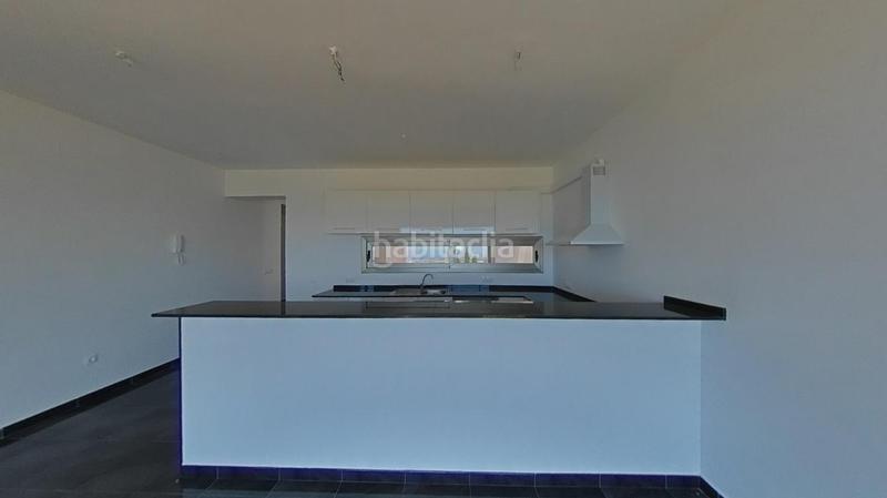 Foto 9a13d2bb-bc6b-455e-b370-2c1c346495da. Casa aparellada a Oltamar - Cucarres Calp