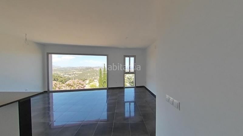 Foto d572ed47-c836-4702-98bb-e989320d2b1f. Casa aparellada a Oltamar - Cucarres Calp