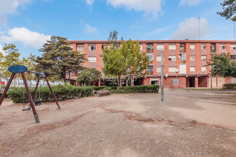 Foto 96f5a8be-d40f-47d4-9819-6af2c285f793. Pis a Campclar Tarragona