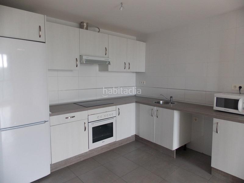 Foto 50110e5d-6c7e-4238-8751-652bab68de7c. Piso solvia inmobiliaria piso en La Cava - Fardachón Logroño