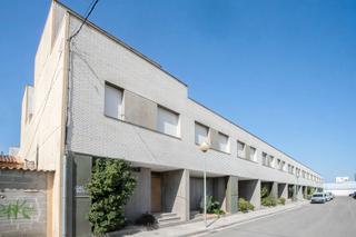 Maison jumelée  C/ valls d´ andorra. Solvia inmobiliaria  chalet adosado golmés