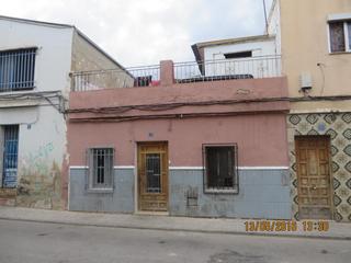 Chalet  C/ murcia. Solvia inmobiliaria  casa torrent