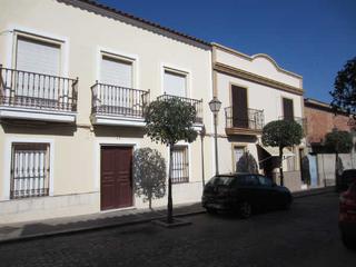 Pis  C/ balmes. Solvia inmobiliaria  piso lepe