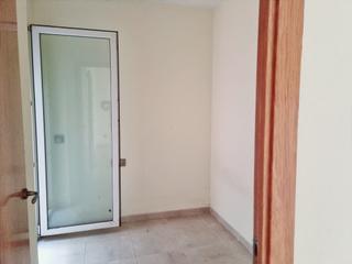 Pis  Paseo del centre. Solvia inmobiliaria  piso ampolla la