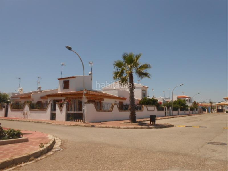Foto 73318117-54e1-4f37-9e11-90ce4ef111b2. Casa pareada solvia inmobiliaria chalet adosado en Almonte