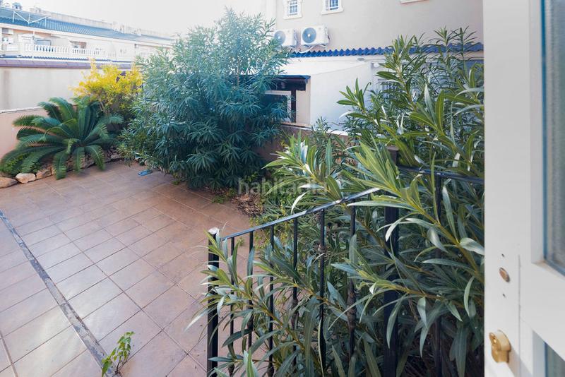 Foto ba3522e7-cb93-46bf-a5a5-b6ee5af20dc1. Duplex dans Puerto Marino Santa Pola