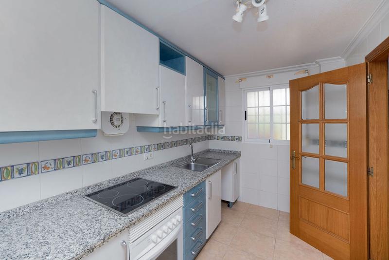 Foto cb81fca0-683d-42cb-b02f-23bdc1f792da. Duplex dans Puerto Marino Santa Pola