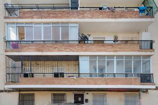 Flat  Pz/ de las escuelas. Solvia inmobiliaria  piso alicantealacant