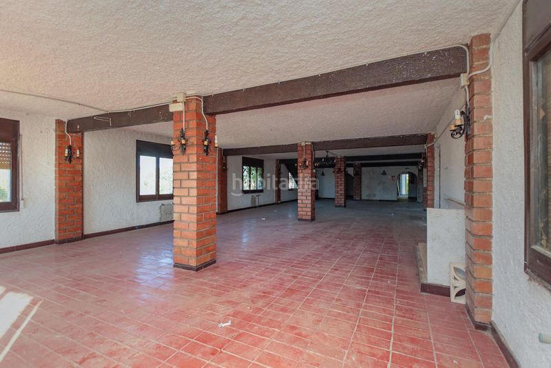 Foto 42a97165-8f41-458b-a03a-9ef02dcfd22c. Edificio in Montmell (El)