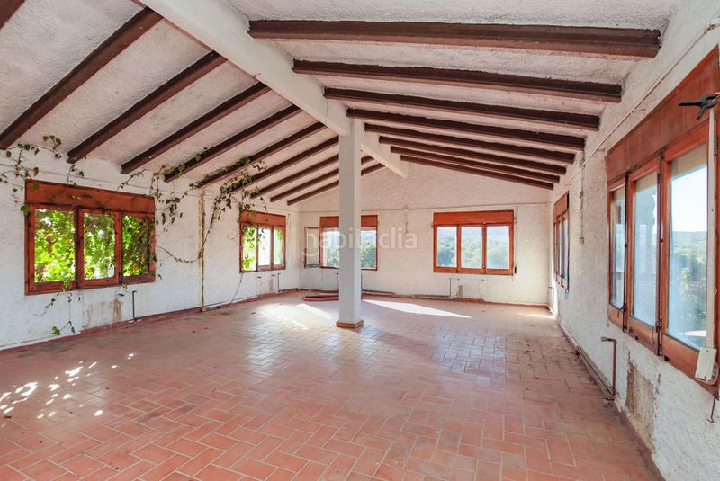 Foto 4561af74-695d-4585-963a-4c1cba4ca0bd. Edificio in Montmell (El)