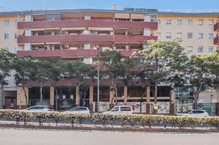 Local Comercial  Av paisos catalans. Solvia inmobiliaria  locales tarragona
