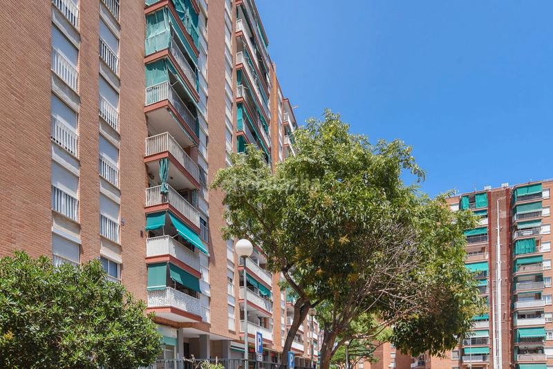 Foto 43490705-37fa-4577-b6ba-c459f8af7fe3. Piso solvia inmobiliaria piso en Lloreda Badalona