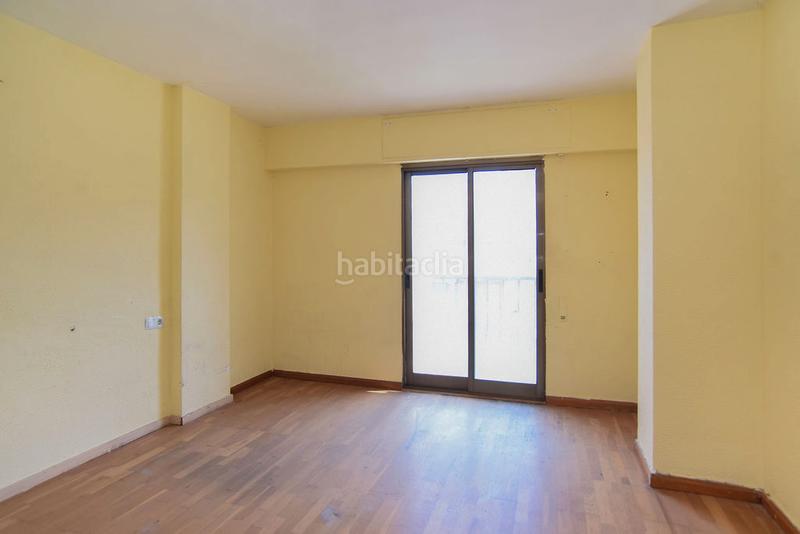 Foto 92529f21-e2be-4875-8676-0e1be93e3bb2. Piso solvia inmobiliaria piso en Lloreda Badalona