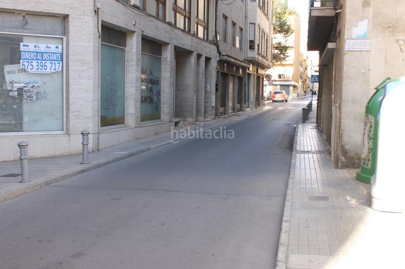 Foto 99294807-f107-4ca9-bd00-6775497cf8f9. Locale commerciale in Centro Elda