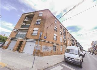 Pis  Pj vint-i-dos de juliol. Solvia inmobiliaria  piso terrassa
