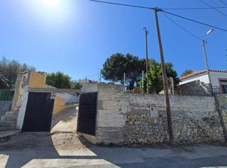 Chalet  C/ de les oliveres - manous manous 2 -. Solvia inmobiliaria  chalet independiente catllar el