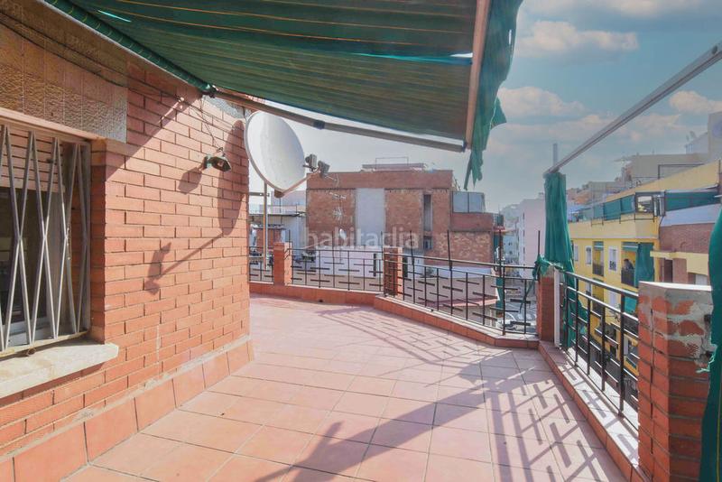 Foto 0d4e5264-4252-4e90-870d-d2b87d706bff. Ático solvia inmobiliaria ático en Fondo Santa Coloma de Gramenet