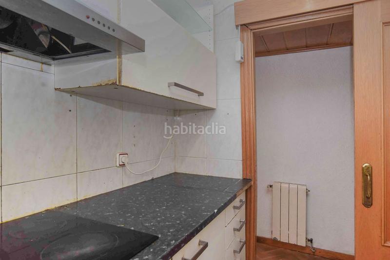 Foto c6174483-4198-4e5a-98b7-111b594bded0. Ático solvia inmobiliaria ático en Fondo Santa Coloma de Gramenet