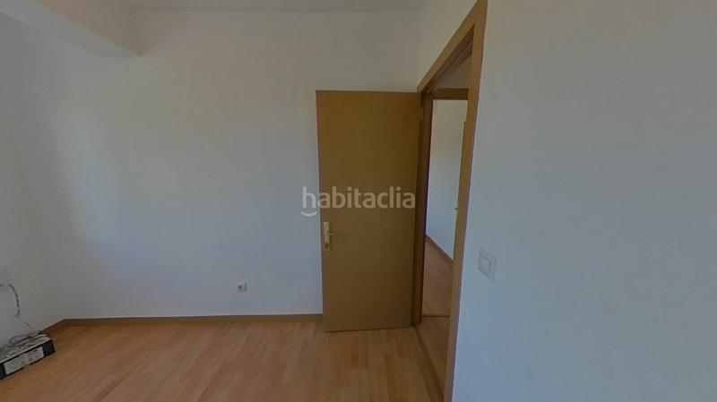Foto 45bade1d-9e13-4cef-82f4-0648c0755ed9. Alquiler piso solvia inmobiliaria piso en Juan de la Cierva Getafe