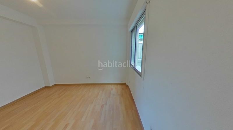 Foto 87fb1acf-35ea-4483-9cd3-a767042f4ec8. Alquiler piso solvia inmobiliaria piso en Juan de la Cierva Getafe