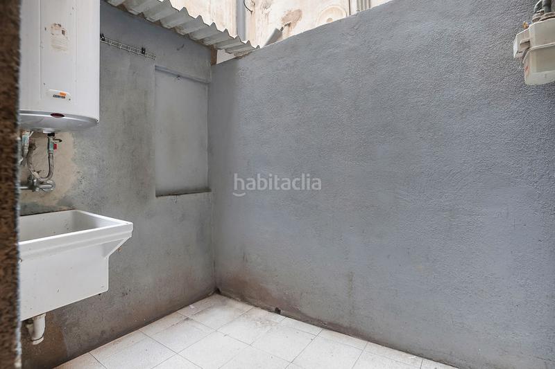 Foto 60e3505b-94d1-4cee-bde2-d5eca18fd77b. Pis a Roquetes Barcelona