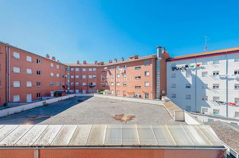 Foto 03a29f91-f646-436d-90bb-e087c43ff187. Piso solvia inmobiliaria piso villavaatarrabia en Villava / Atarrabia