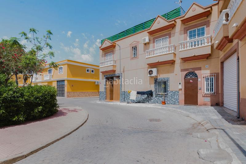Foto d48ed075-f650-42b1-8735-2572f595bad6. Chalet solvia inmobiliaria casa en San Isidro - Campohermoso Níjar