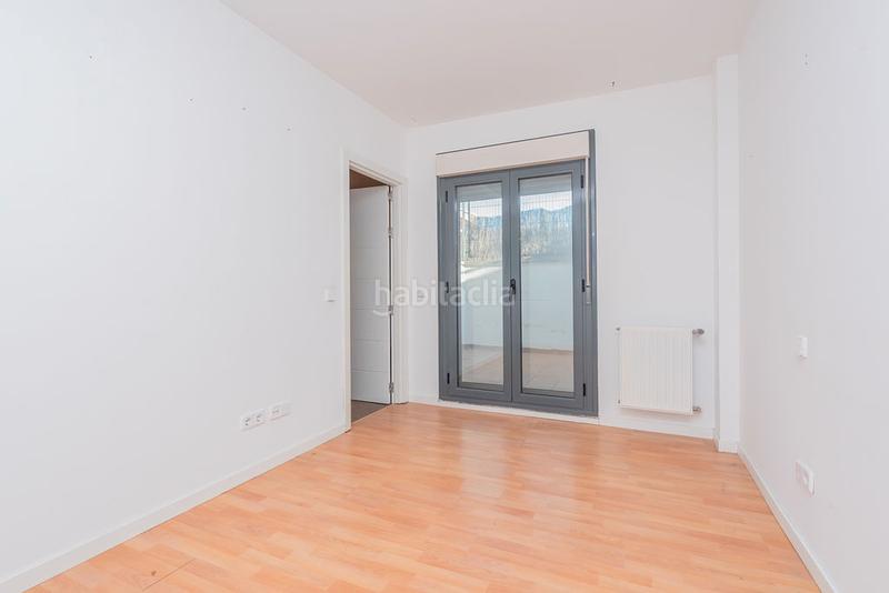 Foto f4a724ac-4b3a-4f2f-adf4-5104a50e751a. Appartamento con riscaldamento parcheggio piscina in Escorial (El)