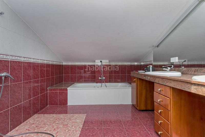 Foto 4b174129-6b4e-4b81-9049-552d3fcad53e. Casa pareada solvia inmobiliaria chalet adosado en Rubí