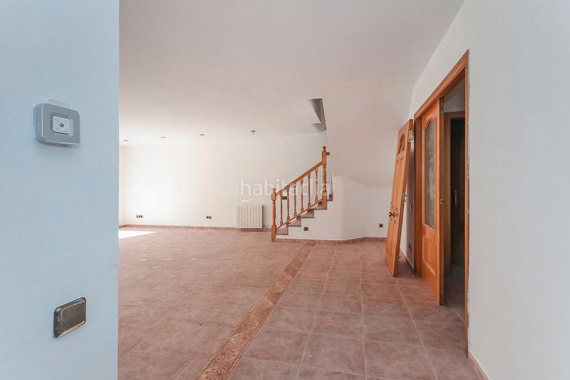 Foto 63e66b02-3795-4466-b07d-ebc3b71ed9b9. Casa pareada solvia inmobiliaria chalet adosado en Rubí