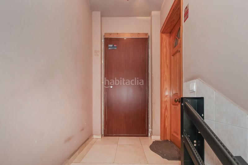 Foto 6dad6b8c-3e94-4537-bfb6-55f1d7a11bed. Casa pareada solvia inmobiliaria chalet adosado en Rubí