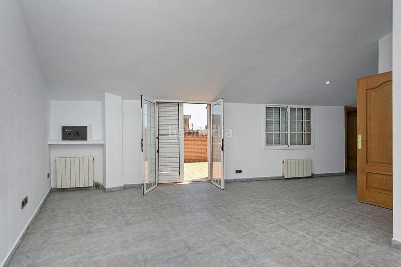 Foto 7603658b-4f18-44a8-aa30-fdaa149a1a78. Casa pareada solvia inmobiliaria chalet adosado en Rubí