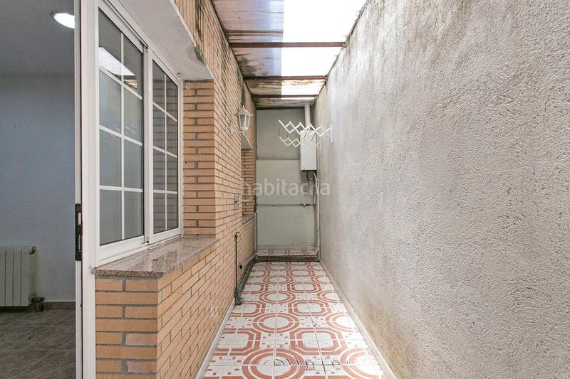 Foto f85b338b-f1d9-4774-9b95-51d2354ec50a. Casa pareada solvia inmobiliaria chalet adosado en Rubí