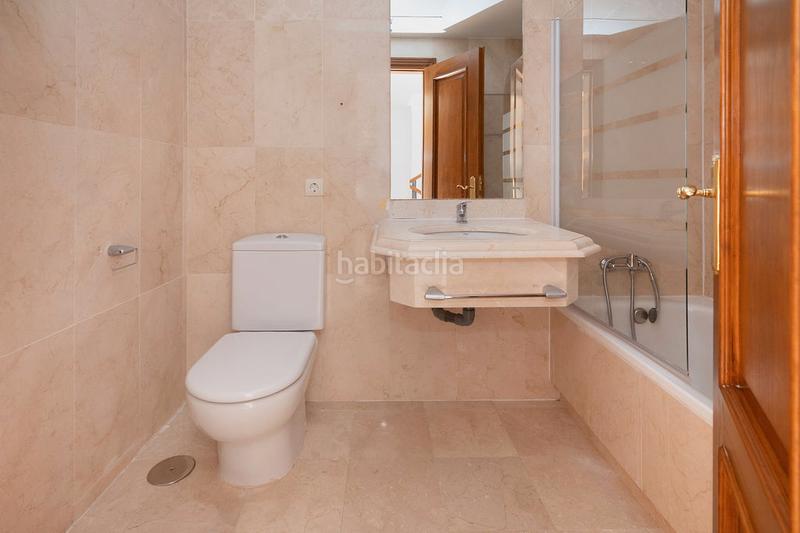 Foto f16f2233-d530-43e3-b7d5-7f2012837917. Doppelhaus mit pool in Riviera del Sol Mijas